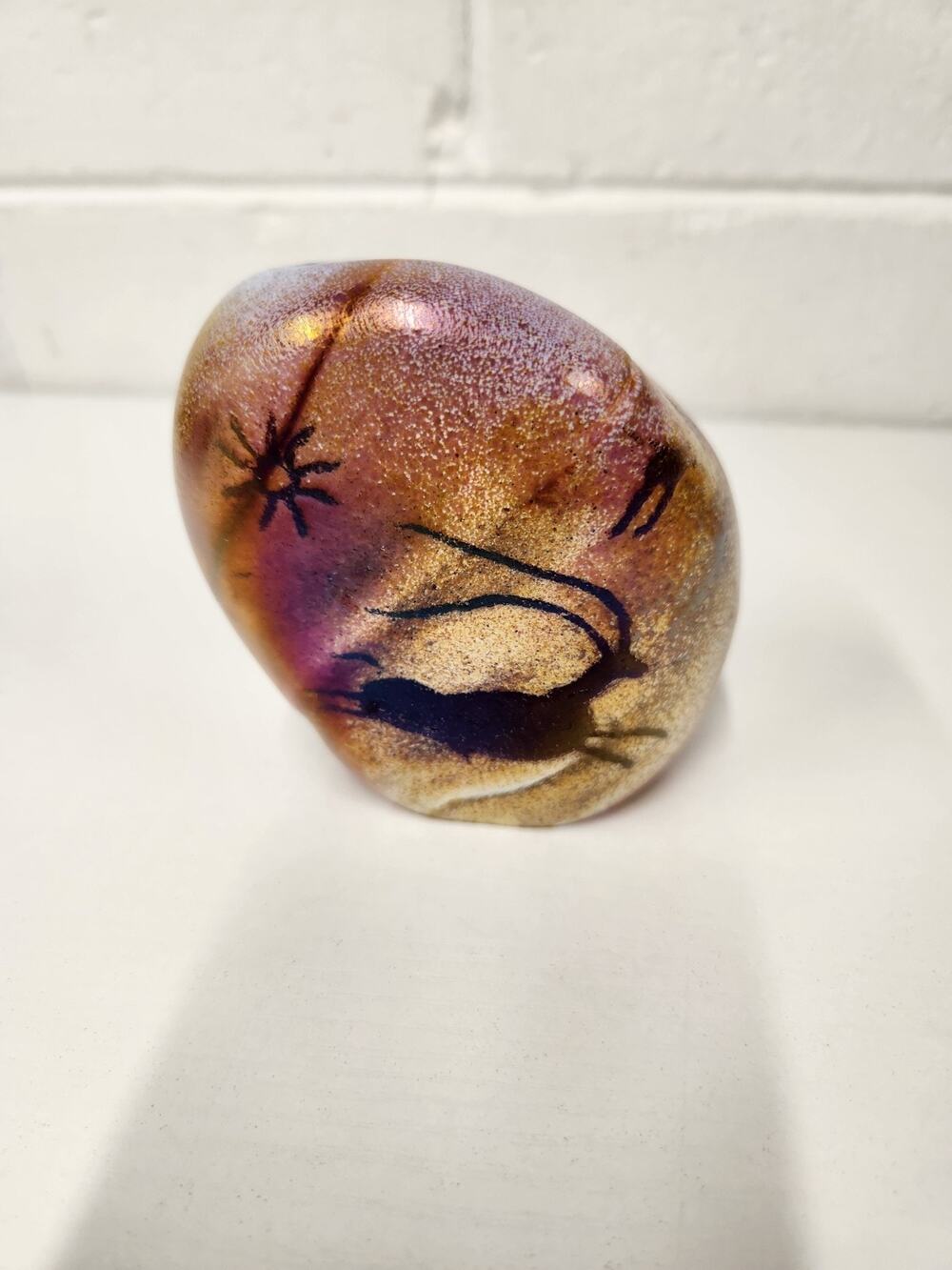 Vtg. Richard (Rick) Satava 1989 Petroglyph Running Antelopes Glass Paperweight